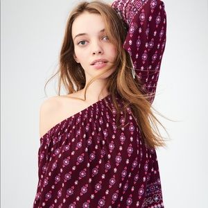 Long Sleeve Floral Off-The-Shoulder Blouse